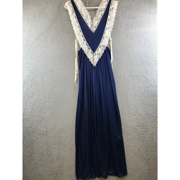 1970’s Vintage Lady Cameo Navy Satin Lace Slip Gown size M - Picture 2 of 9